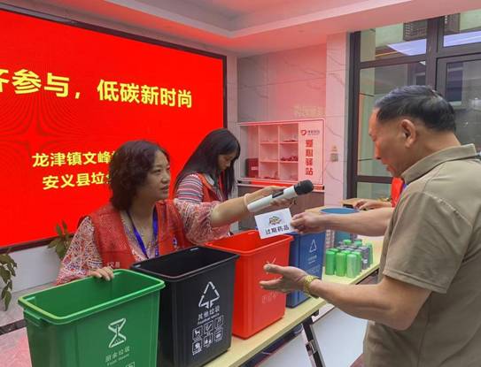 2aedb982ecf78cdf6a05c226b54c108