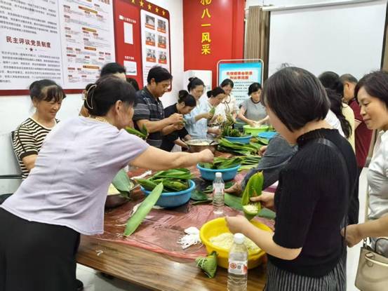 d05eda5ebe8200004a1e4ad4dd4f80f